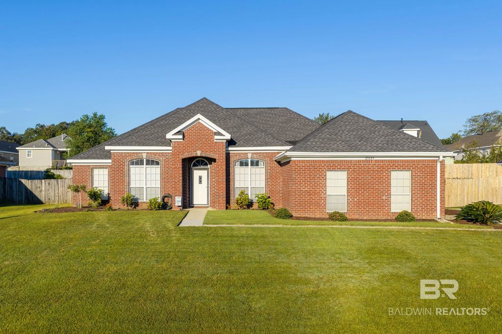 25685 Overlook Drive, Loxley