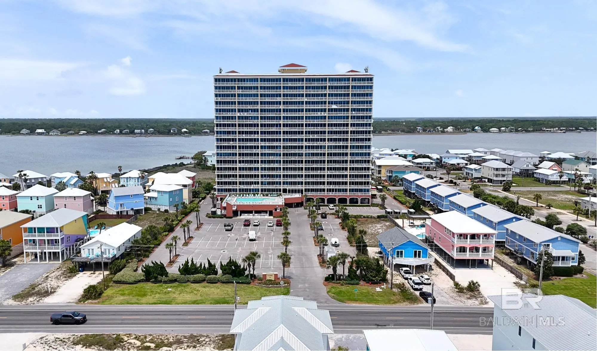 Photo of Listing #378151