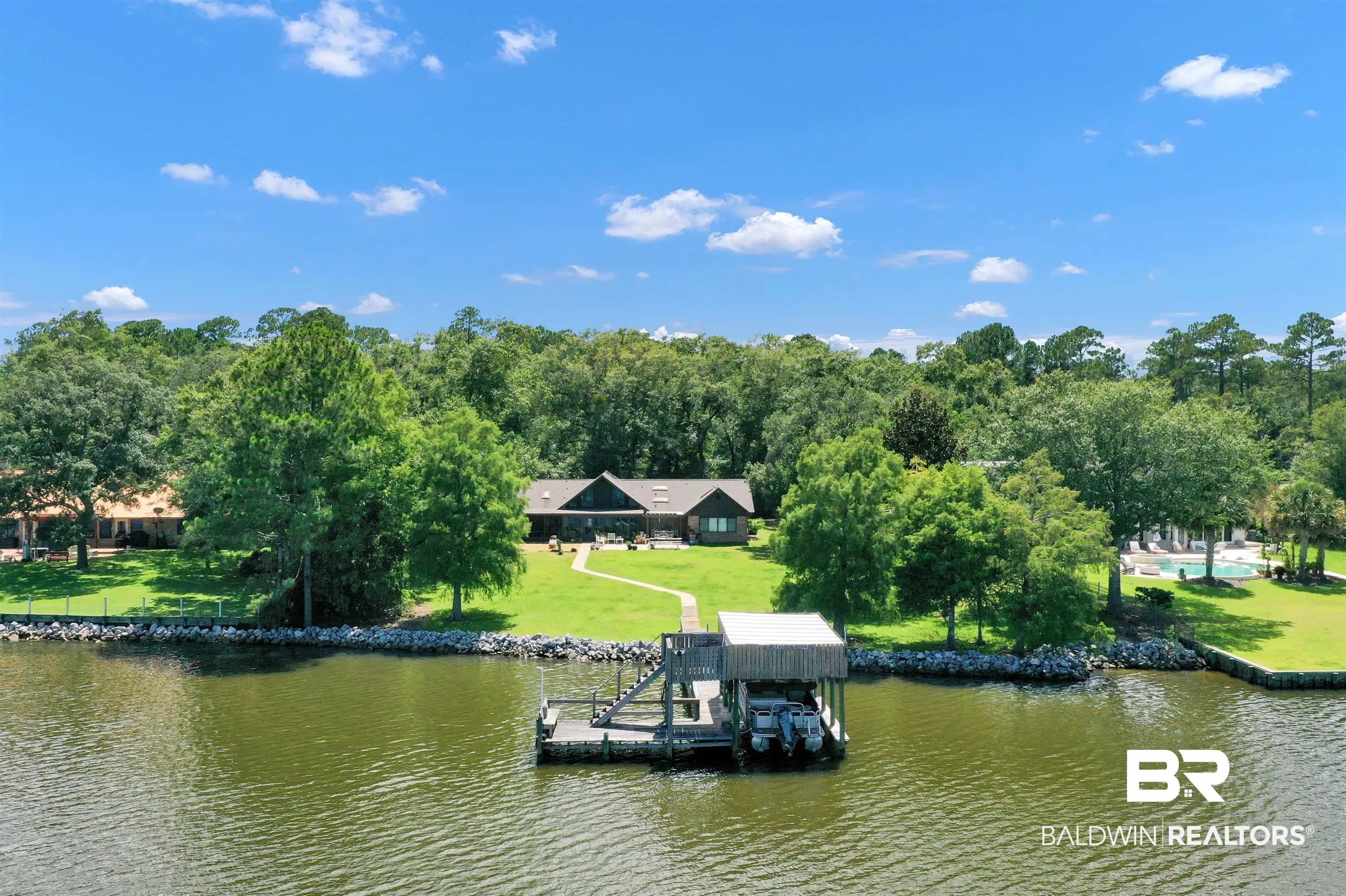 Photo of Listing #382254