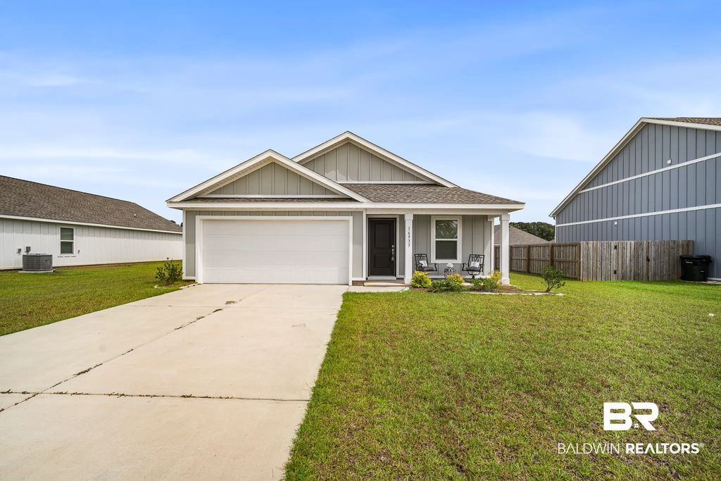 16933 Valencia Way, Loxley
