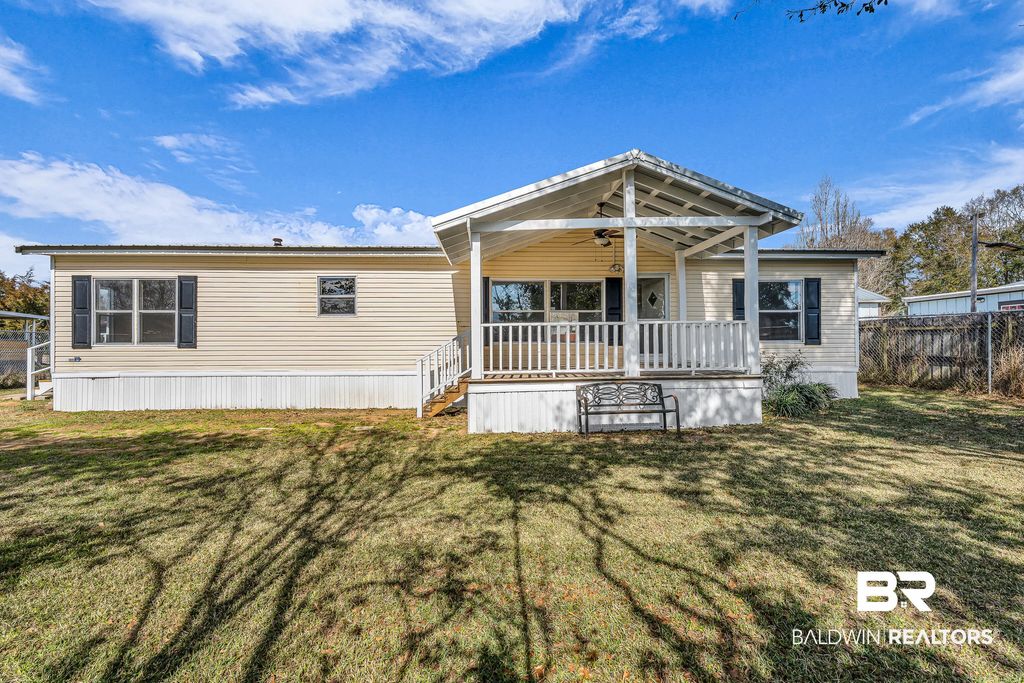 102 S Wren Lane, Robertsdale