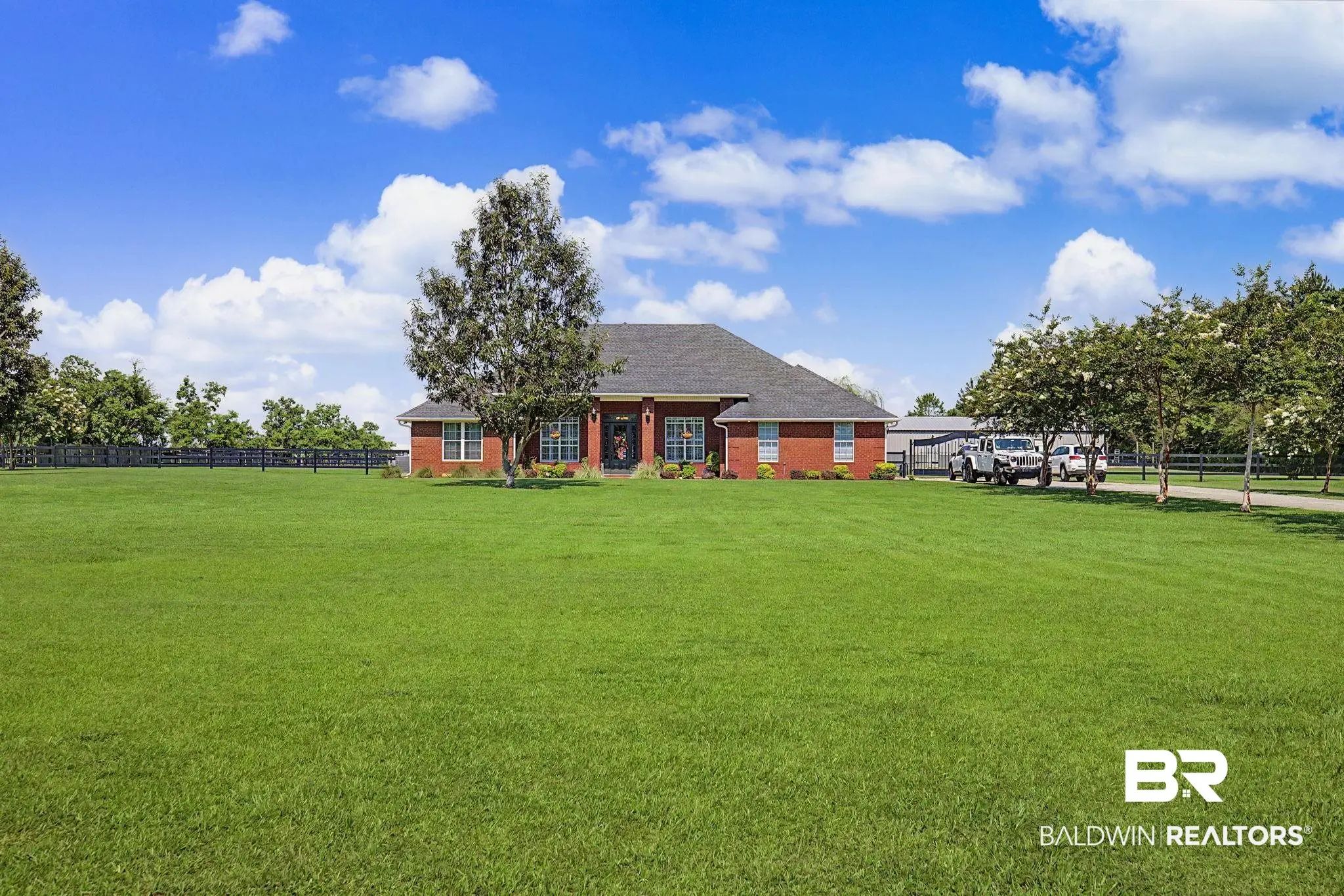 Photo of Listing #398948