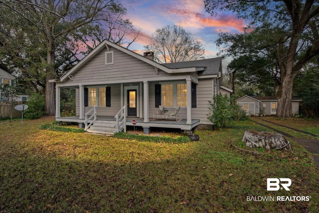 157 Westwood Street, Mobile