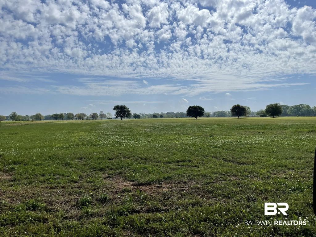 18651 Kendrick Road, Robertsdale