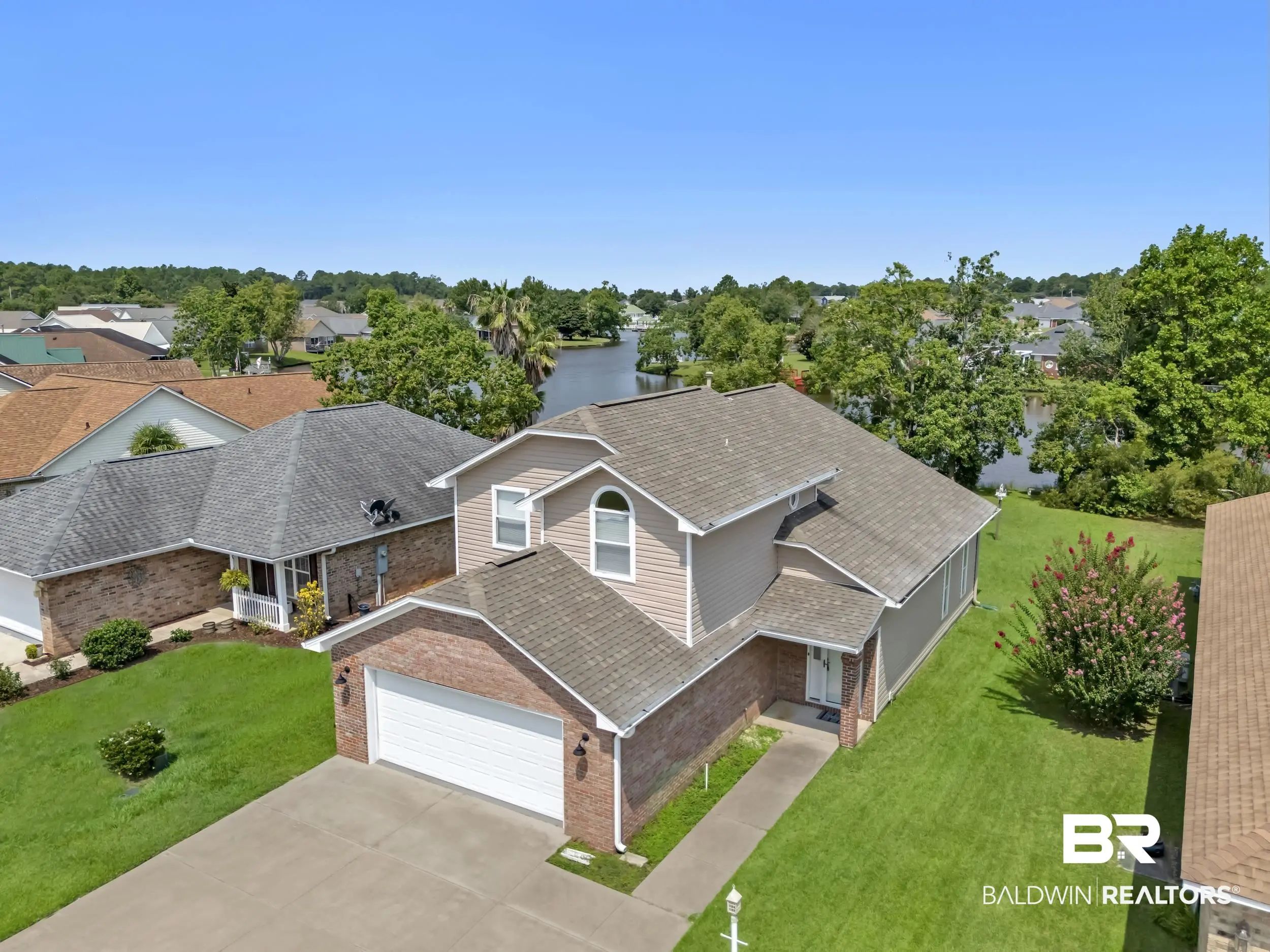 Photo of Listing #400031