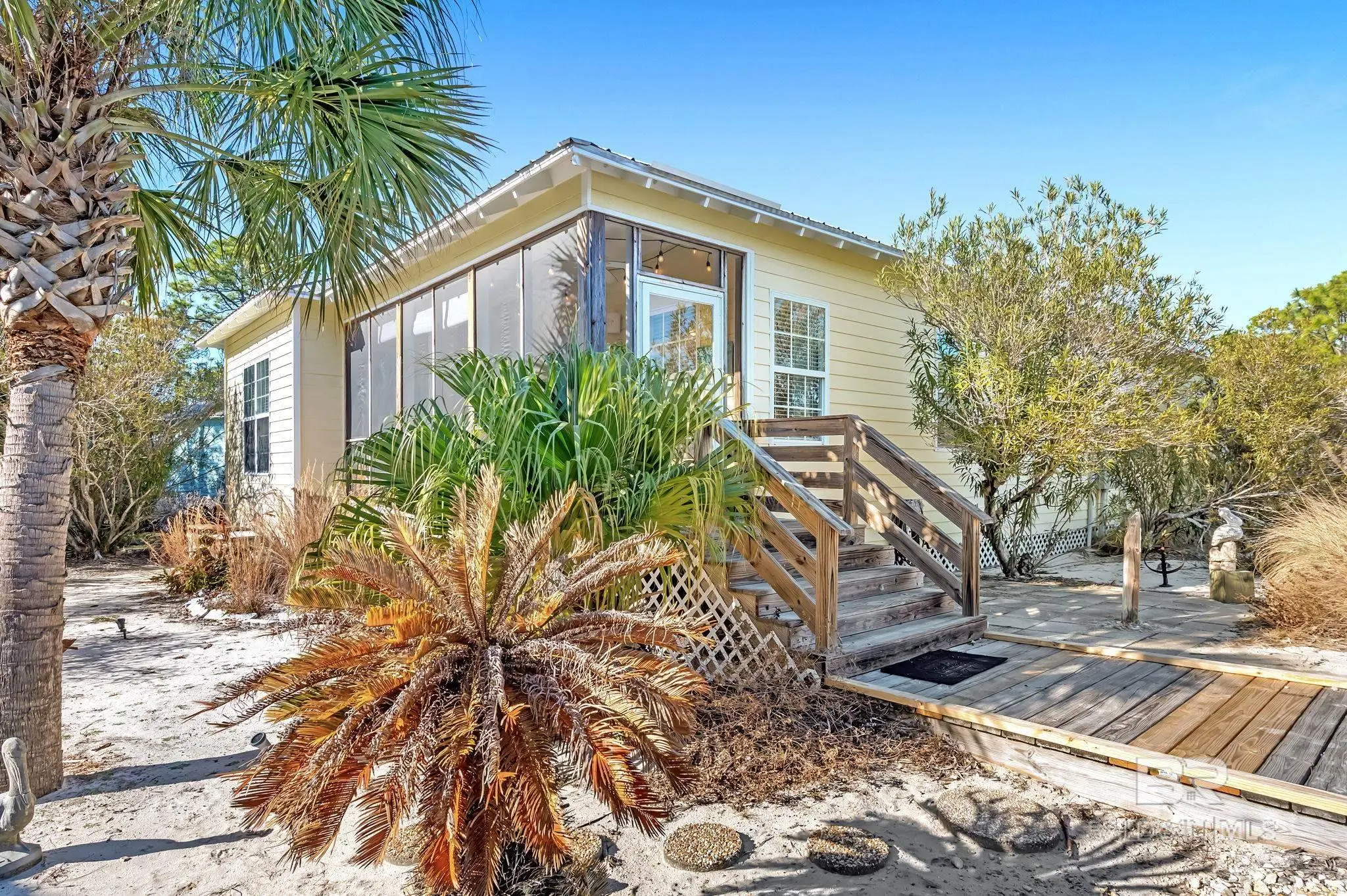 Photo of Listing #373445