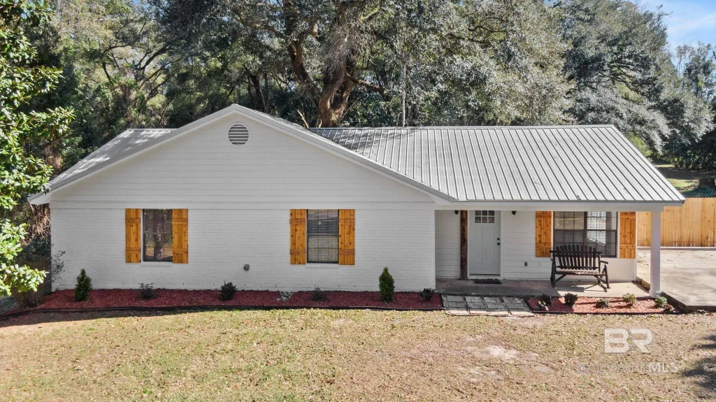 23774 Grant Drive, Loxley