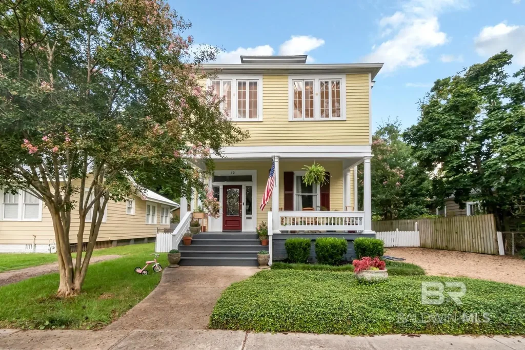 12 Lemoyne Place, Mobile