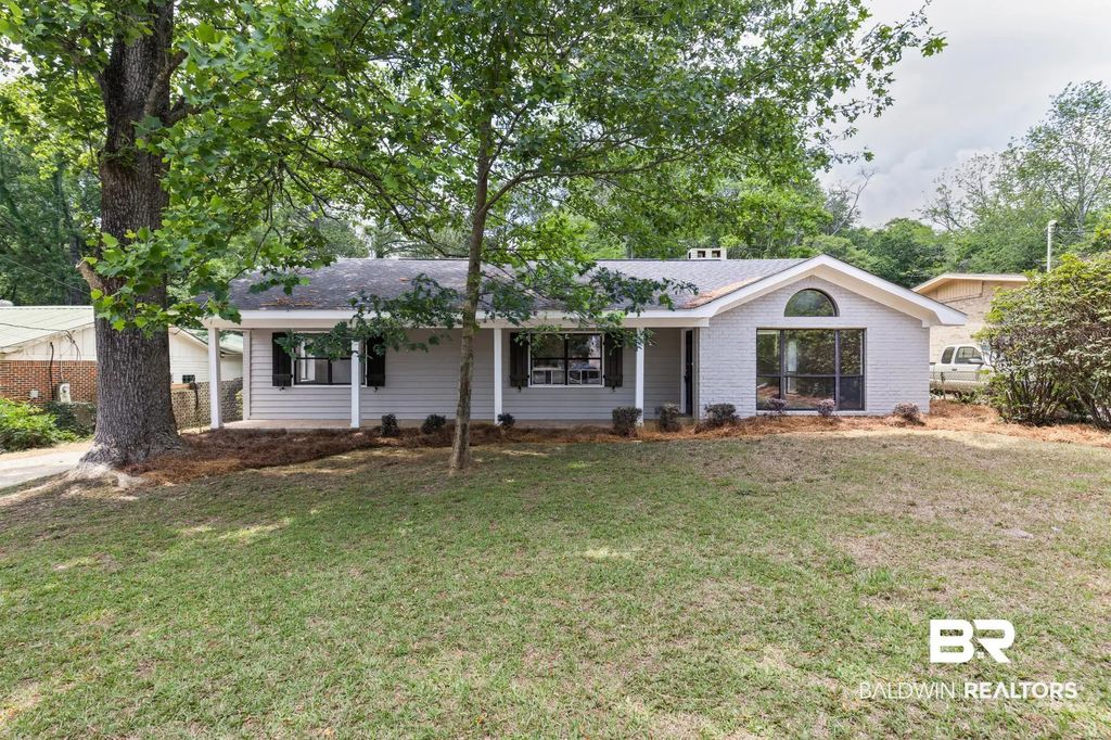 2404 Pavan Drive, Mobile