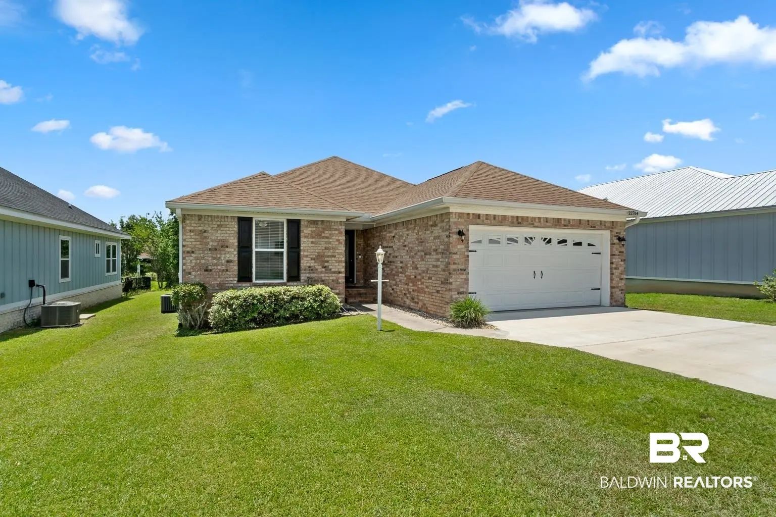 Photo of Listing #380461