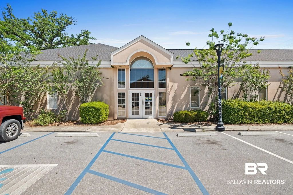 106 W Myrtle Avenue, Foley