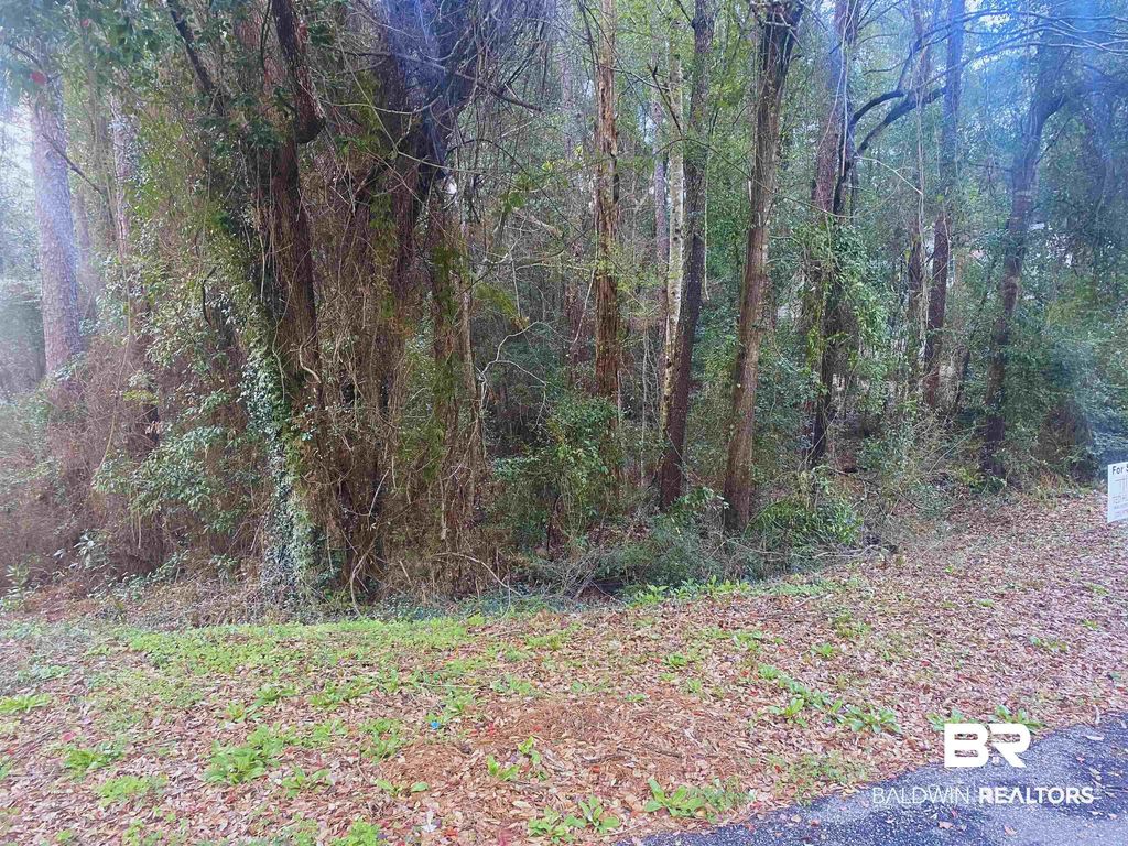 153 Greenbay Circle, Daphne