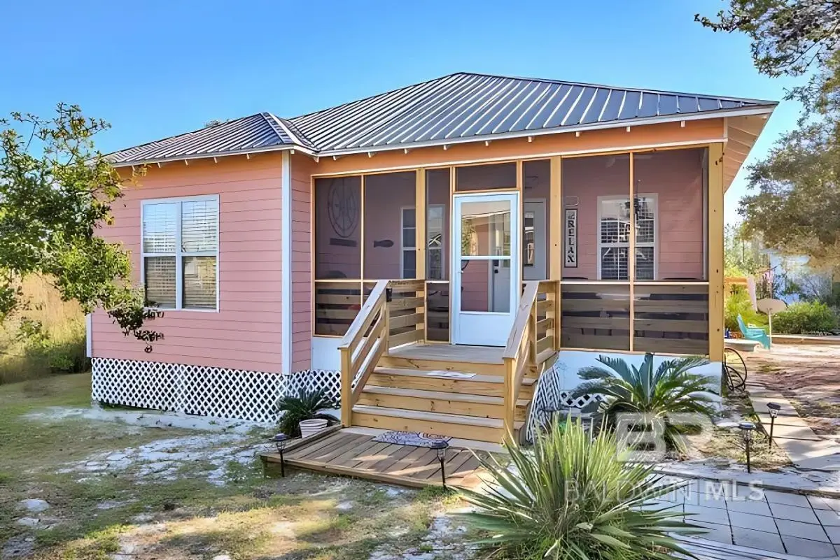 Photo of Listing #378778