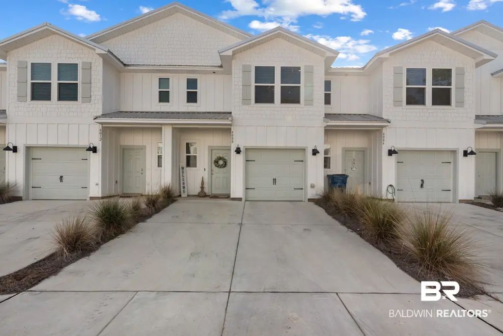4008 Blue Water Dr, Orange Beach