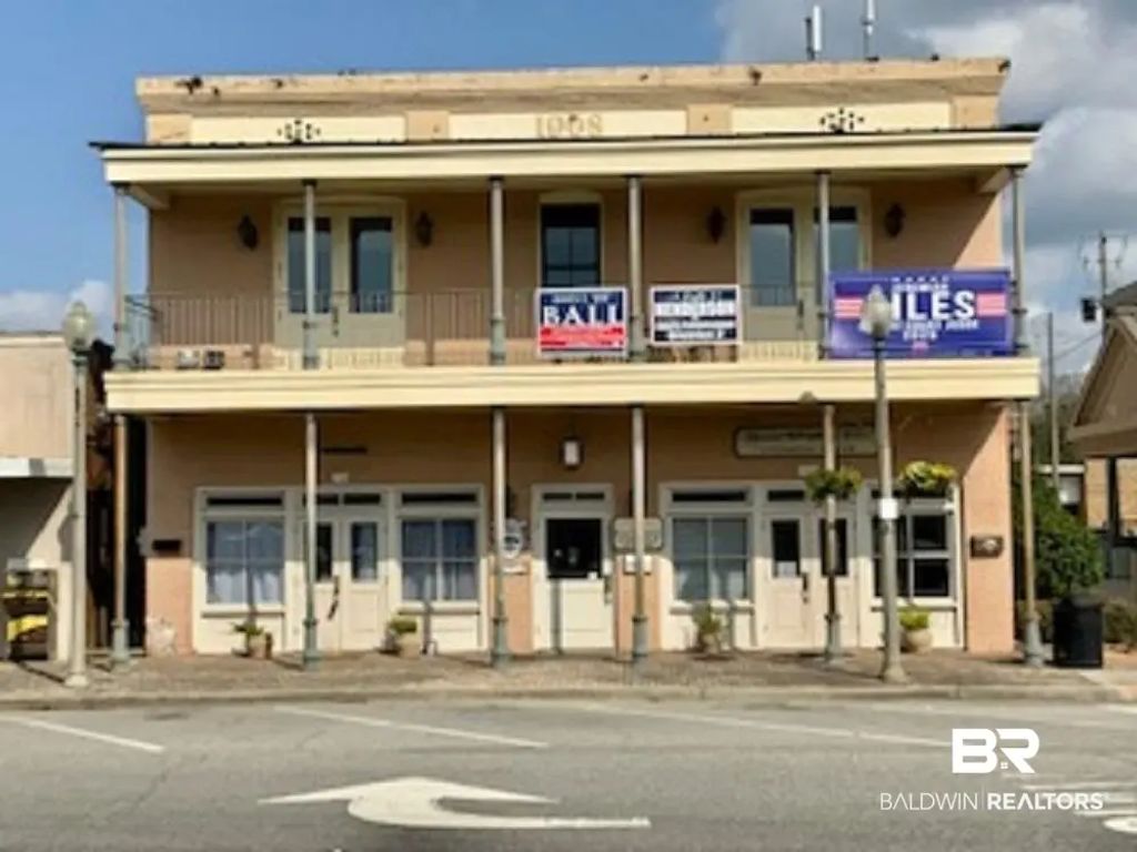 124 Courthouse Square, Bay Minette