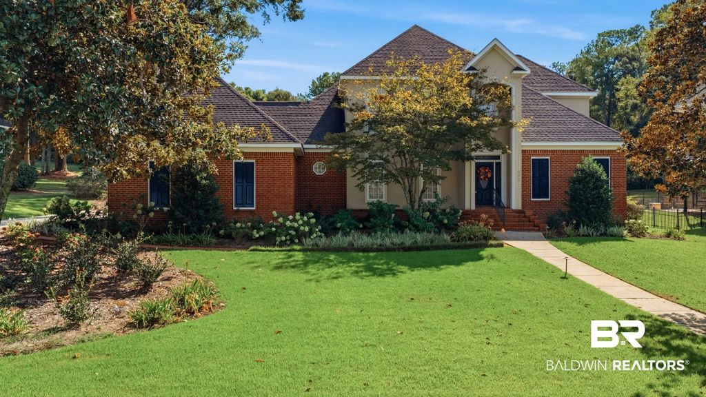 102 Clubhouse Drive, Fairhope