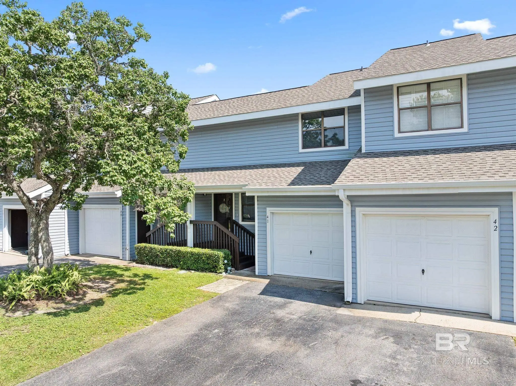 Photo of Listing #385508