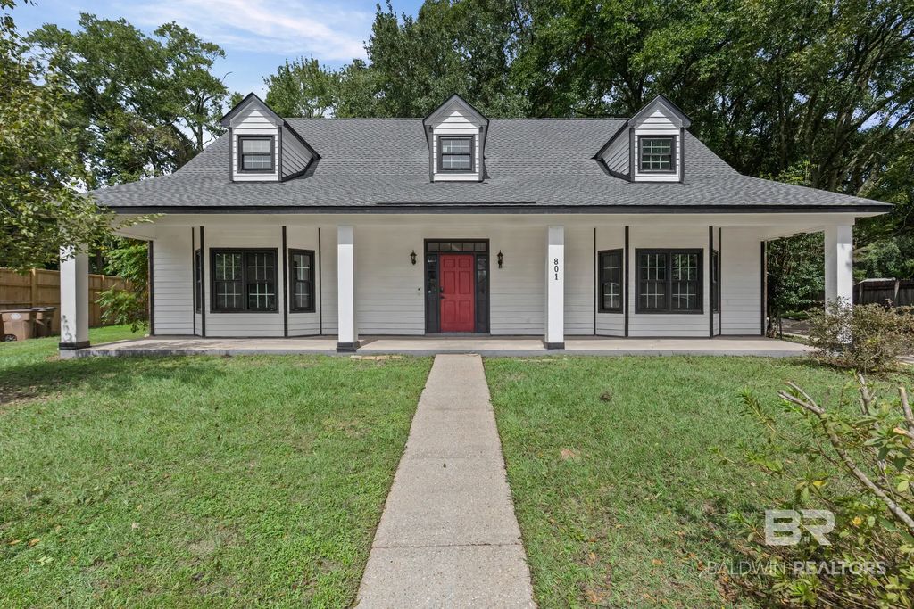 801 Highpoint Circle, Mobile