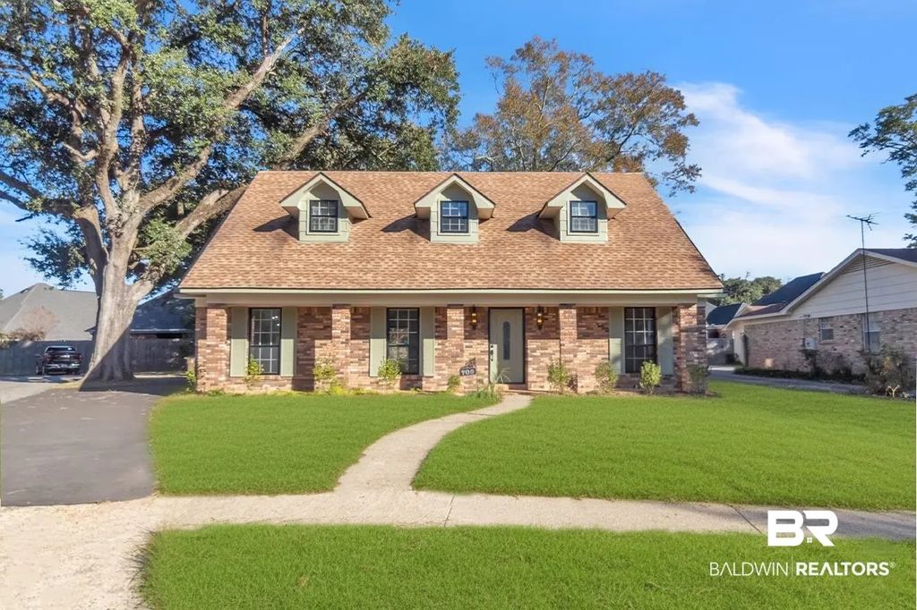 709 Oak Field Drive, Mobile