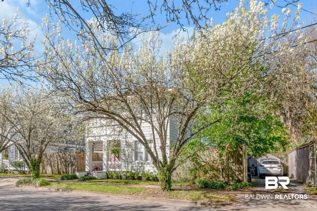160 Dexter Avenue, Mobile