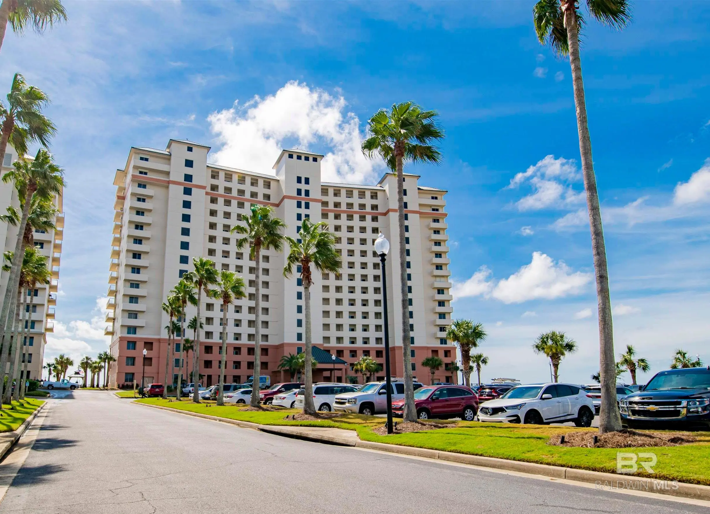 Photo of Listing #388545