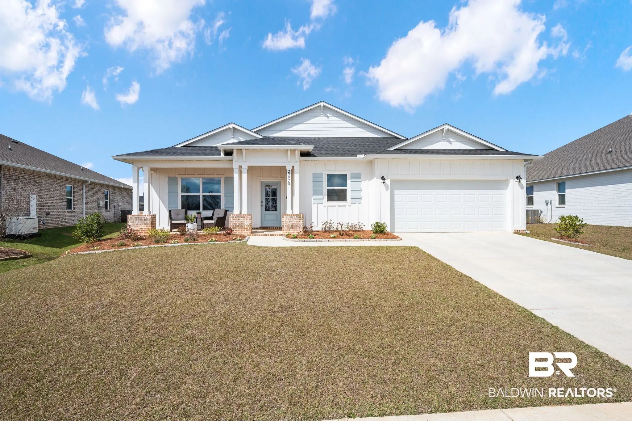Photo of Listing #407414