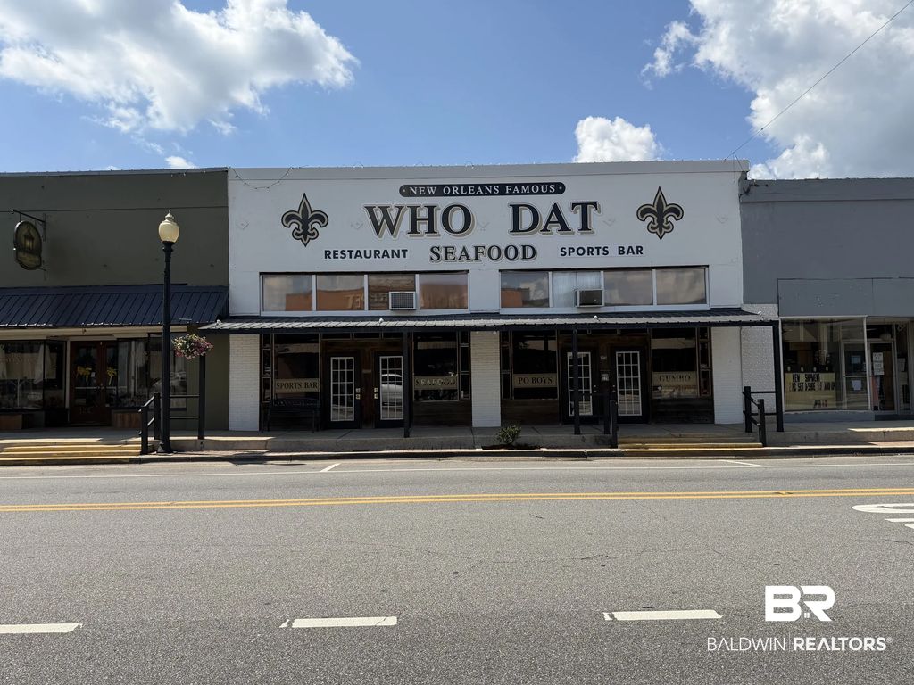 129 N Main Street, Atmore