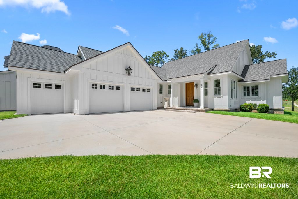 245 Cuban Lily Dr, Fairhope