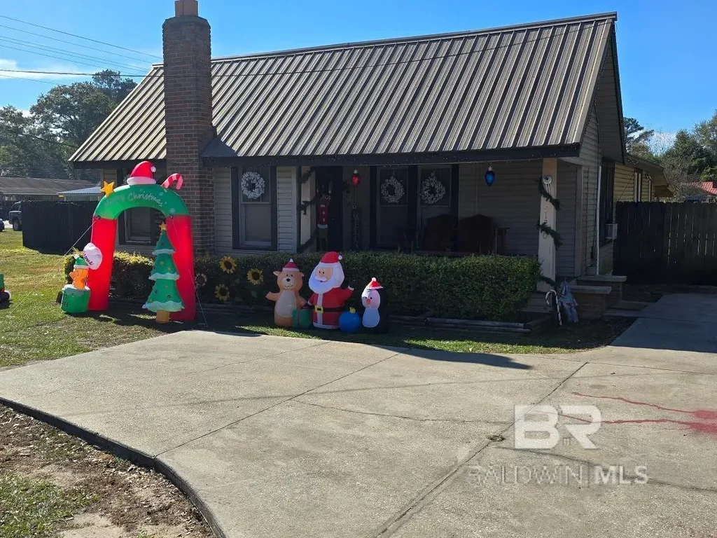 120 Florida Street, East Brewton