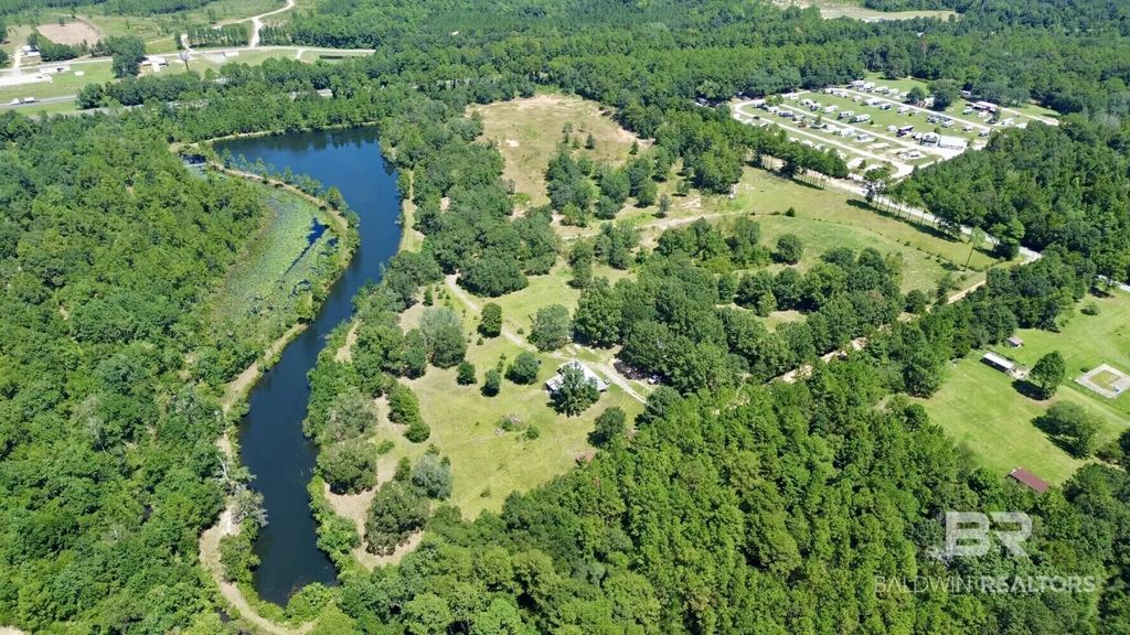 27505 Glass Road, Robertsdale