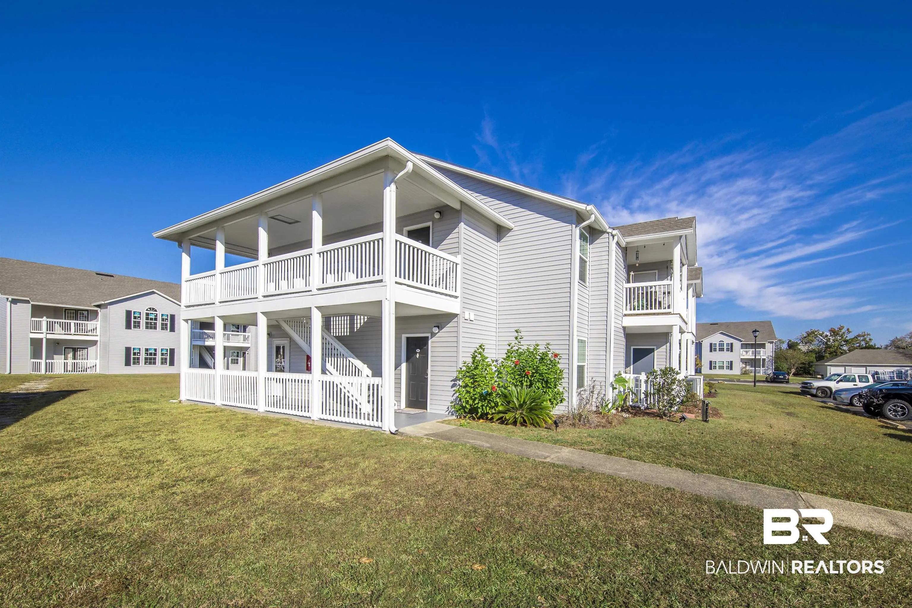 Photo of Listing #386112