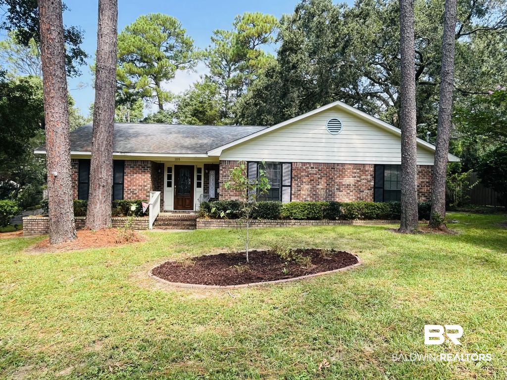 109 Windsor Court, Daphne