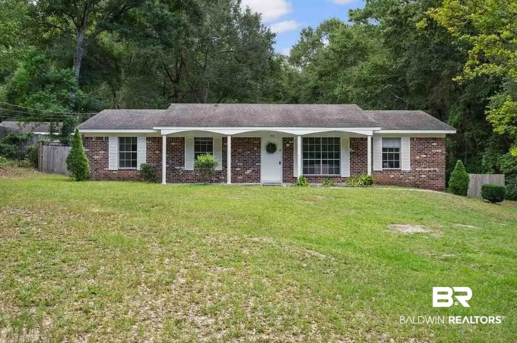 915 Caroline Avenue, Daphne