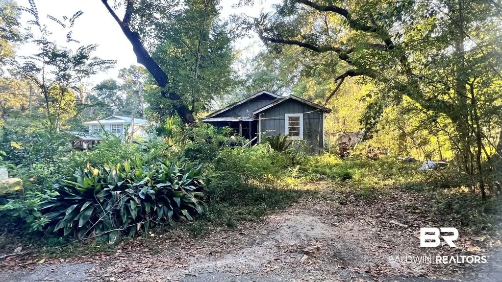 2369 Mcgaughey St, Mobile