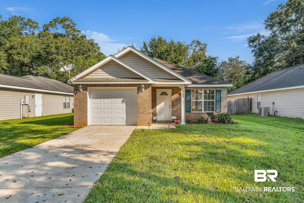 18639 E Hammond Street, Robertsdale