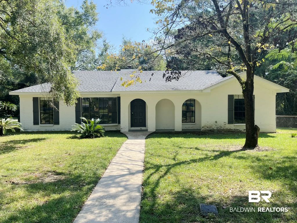 510 Pine Street, Daphne