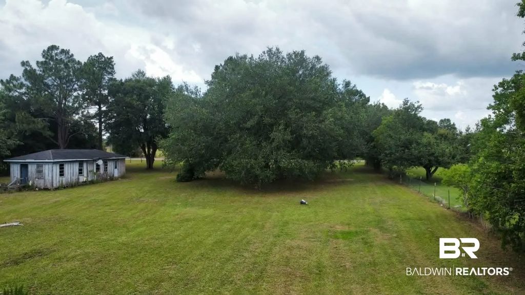 Ponderosa Farm Road, Robertsdale