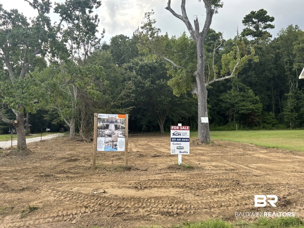 3784 Bay Front Road, Mobile