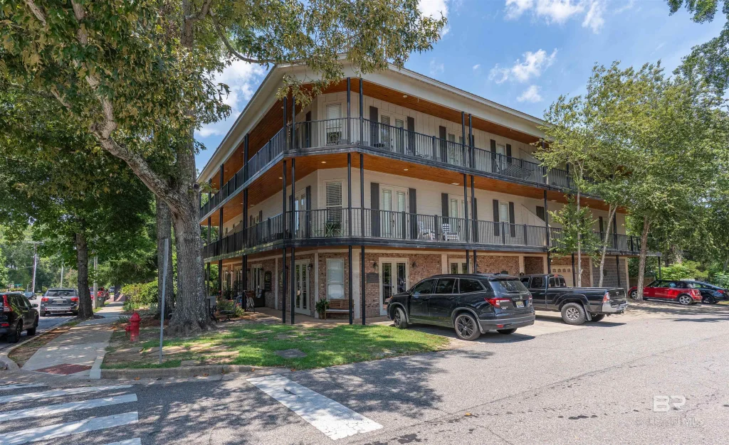 100 N Bancroft Street Unit B-1, Fairhope