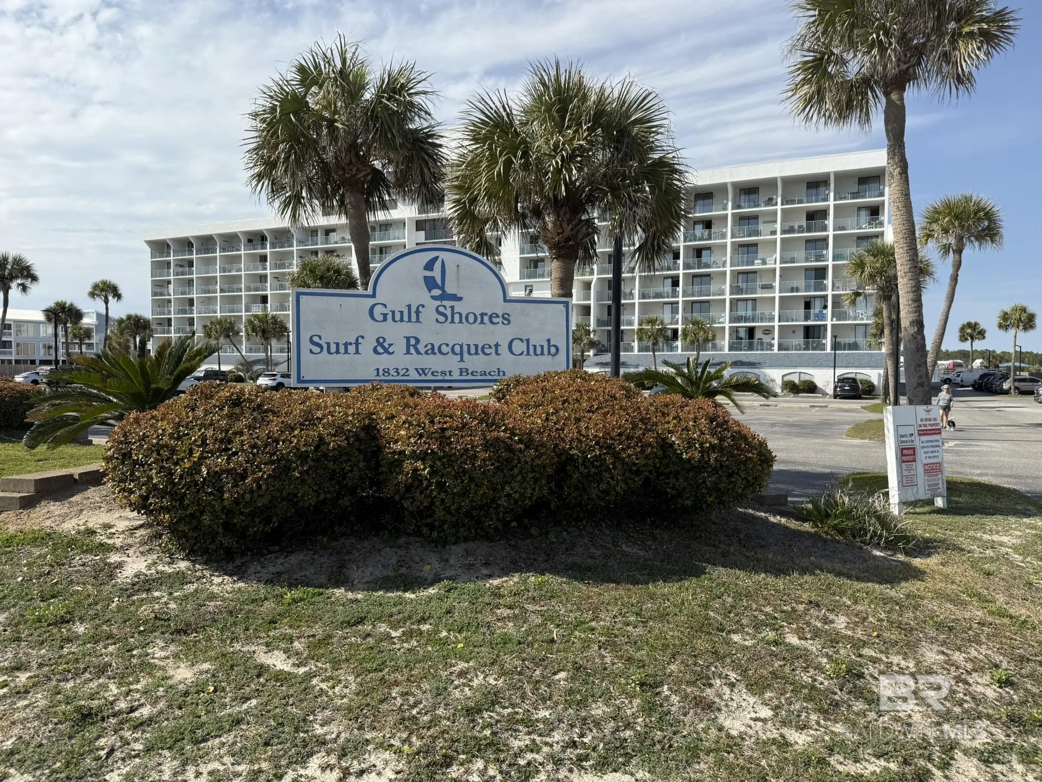 Photo of Listing #375714