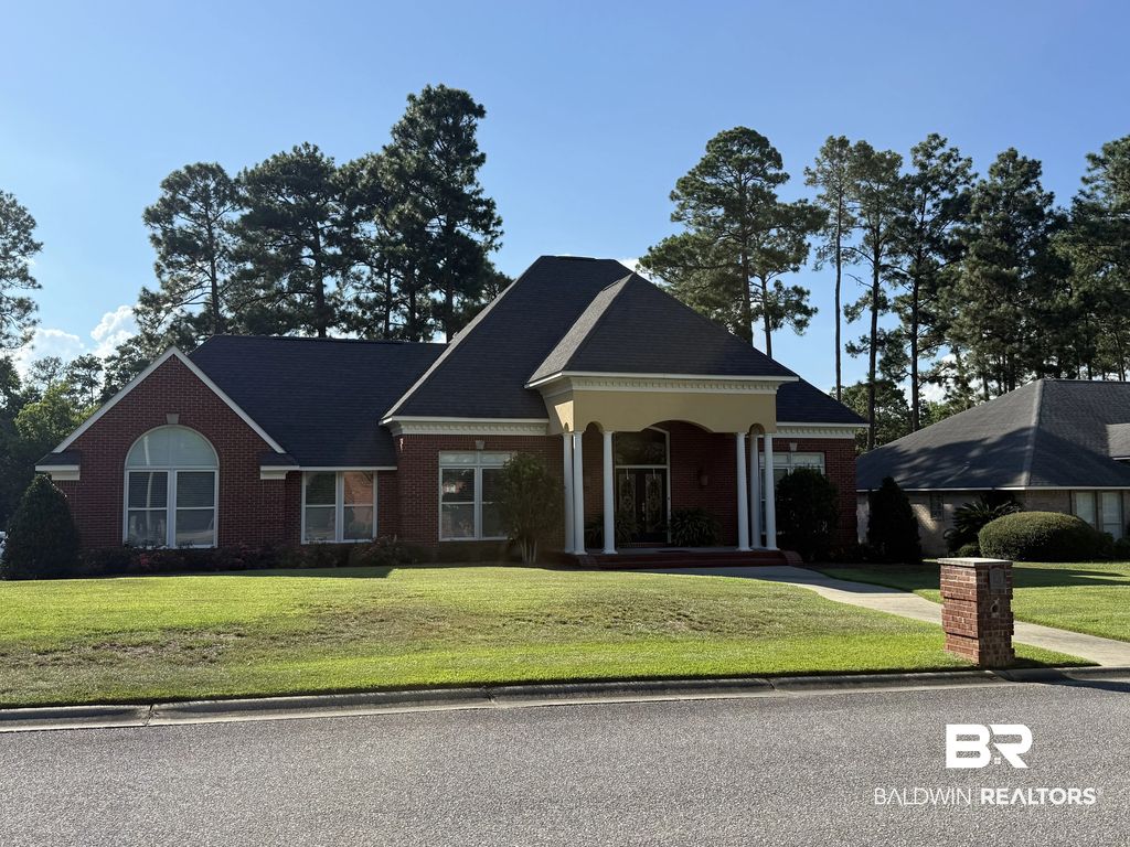 220 Juniper Creek Drive, Brewton