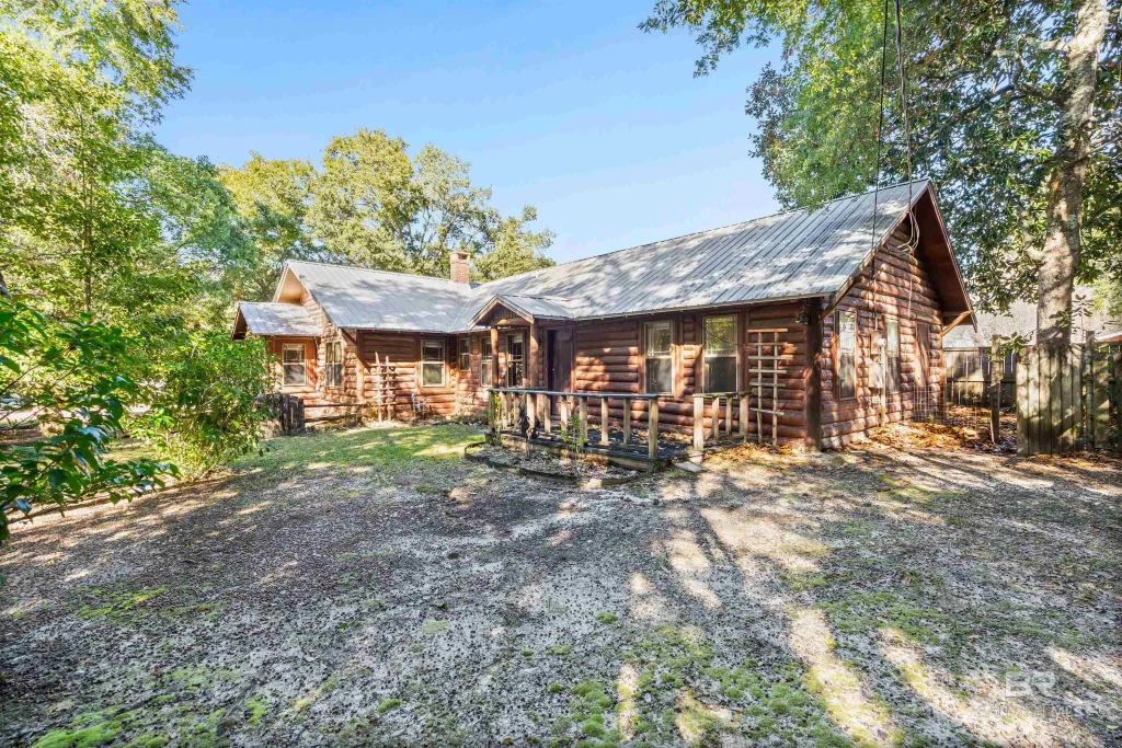 107 S Bayview Street, Fairhope