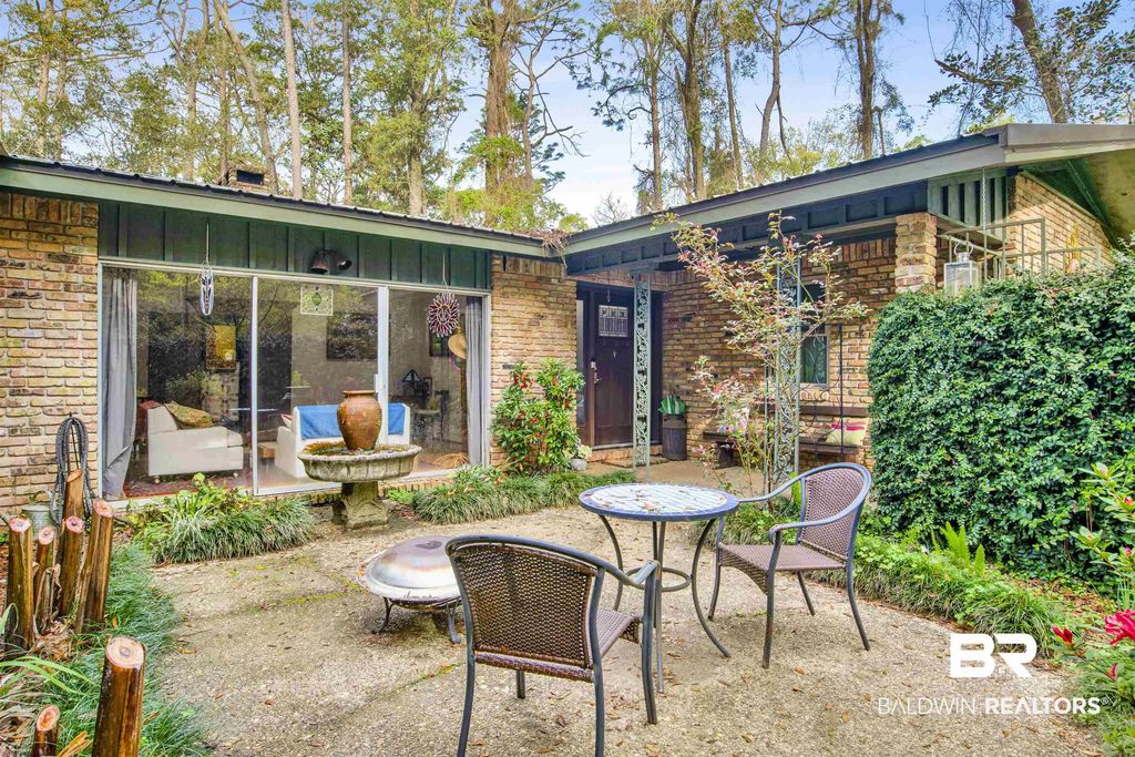159 Fairwood Boulevard, Fairhope