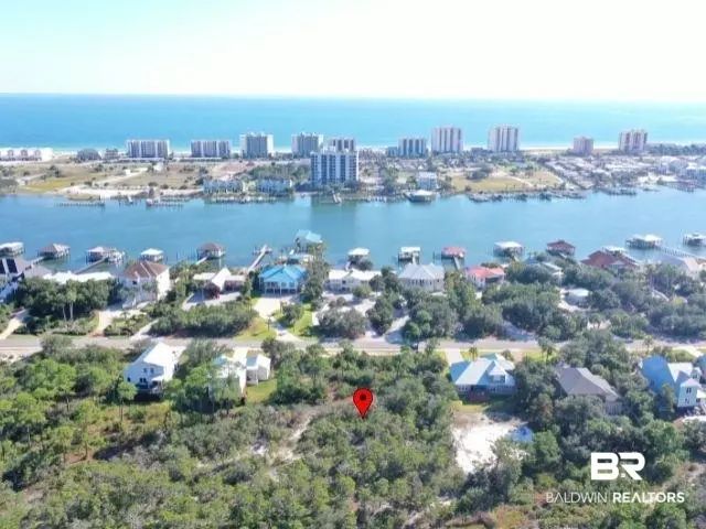 Photo of Listing #395568