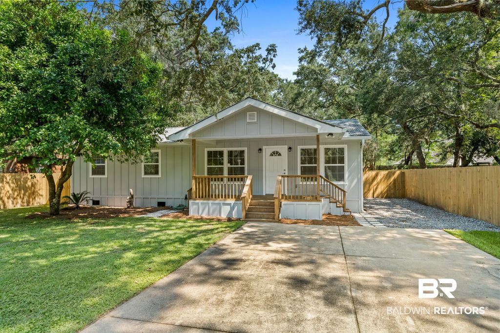 6233 Ponder Road, Fairhope