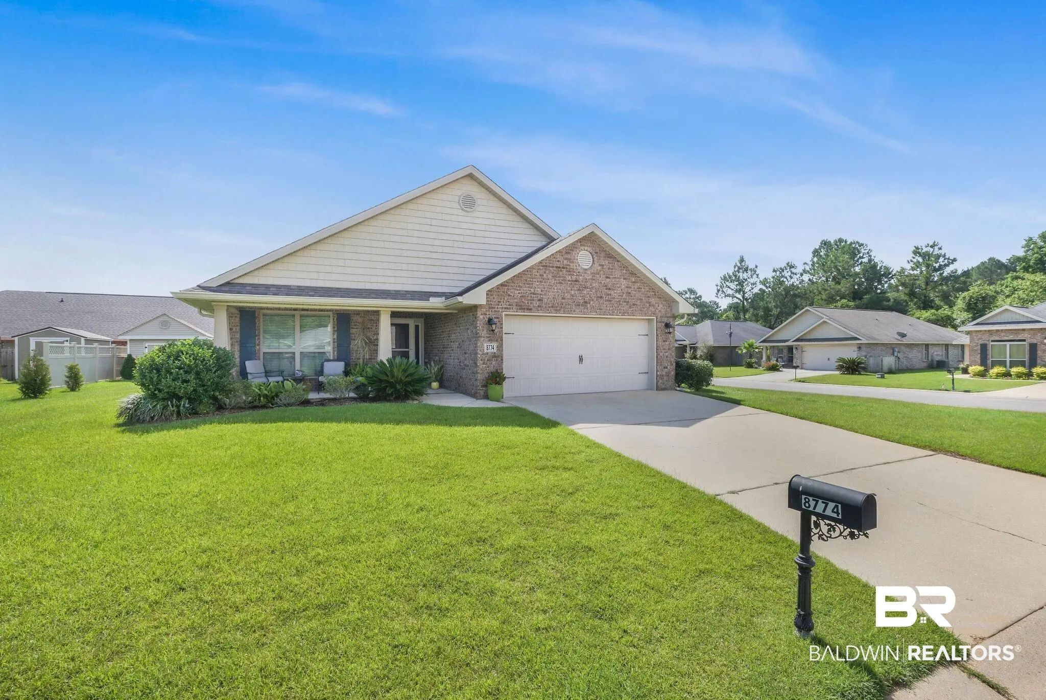 Photo of Listing #399045