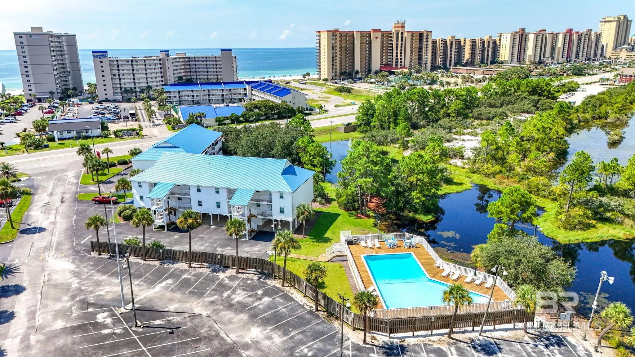 Photo of Listing #365932