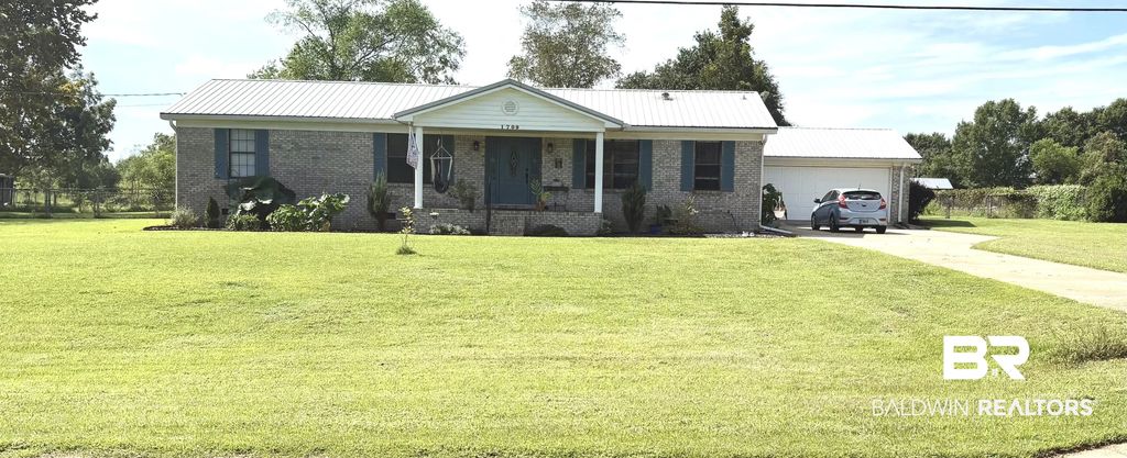 1709 Crest Lane, Molino