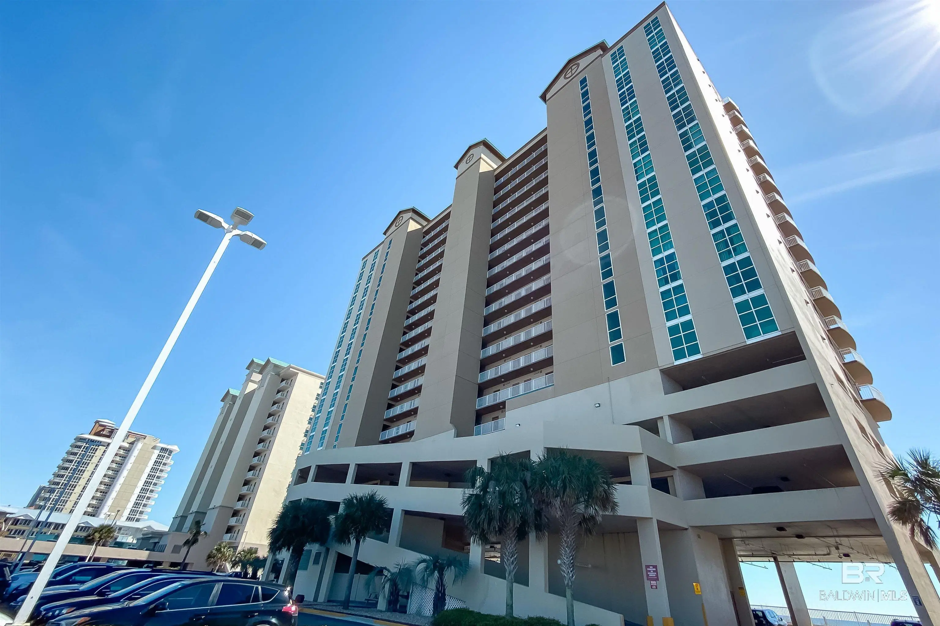 Photo of Listing #379750