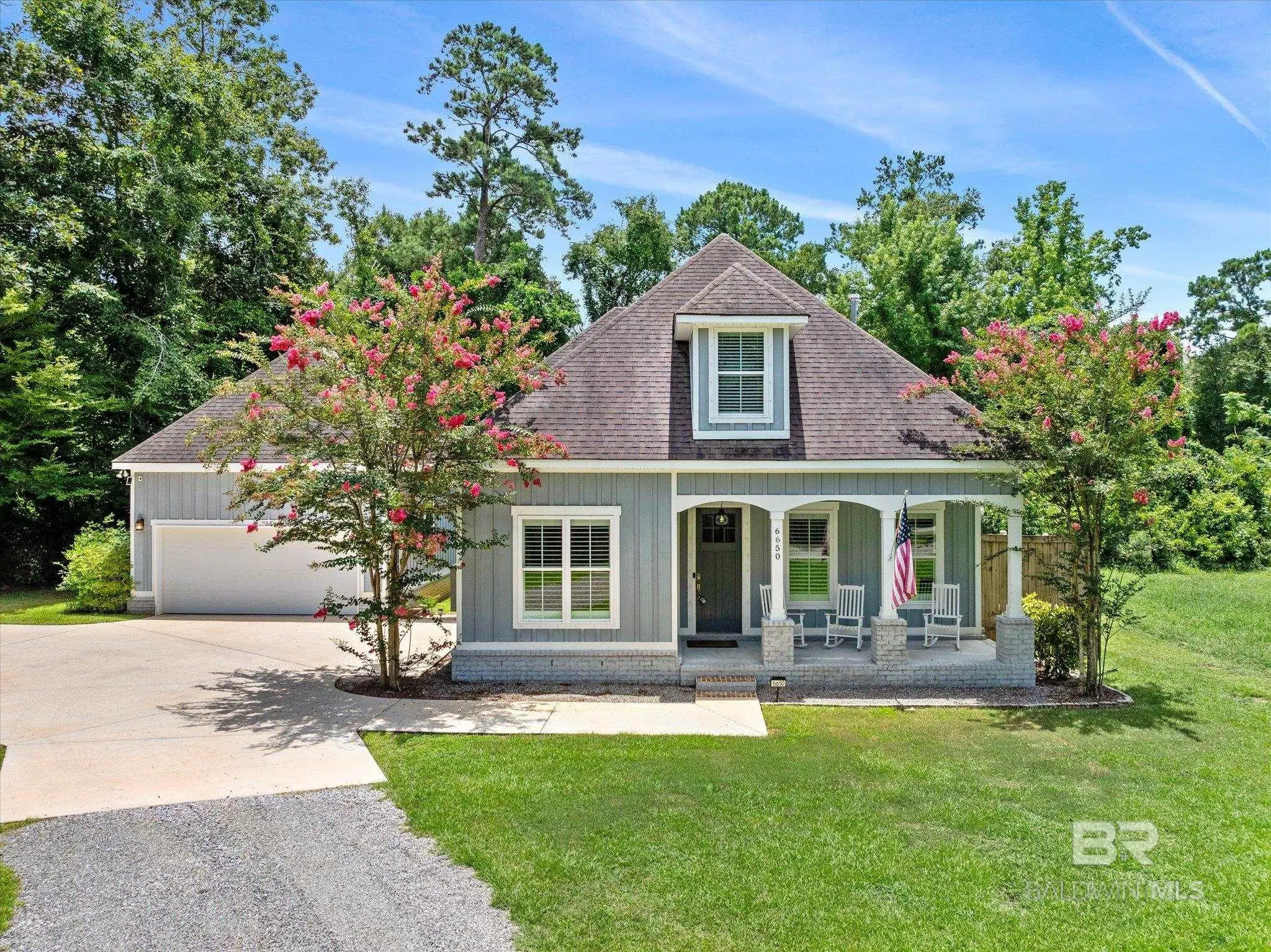 Photo of Listing #386824